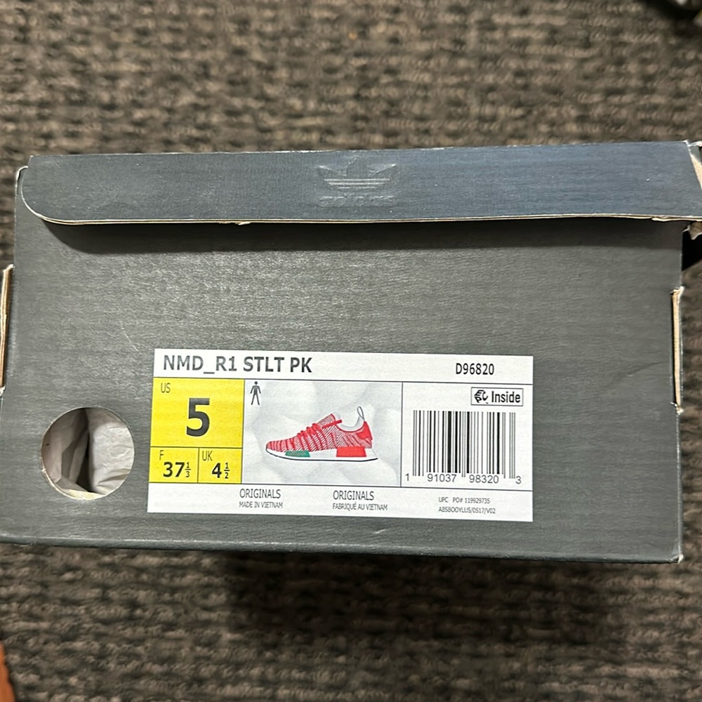 Adidas NMD R1 Primeknit